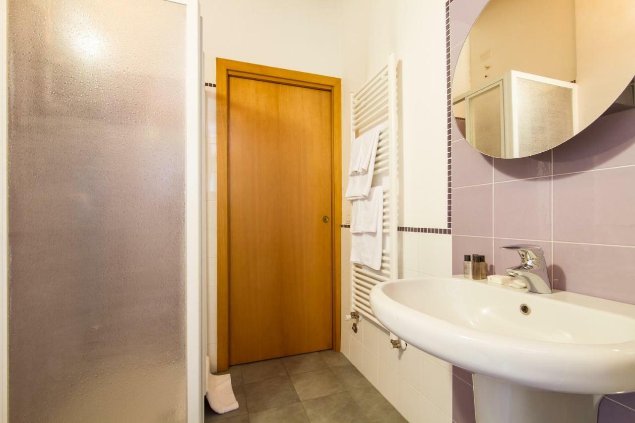 Parco Di Monza Apartment ภายนอก รูปภาพ